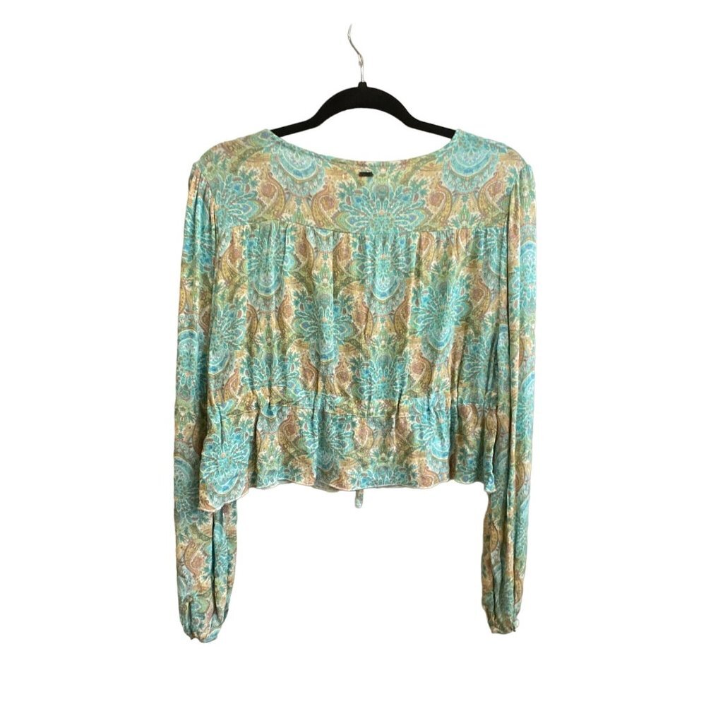 NWT O'NEILL Alena Tie Front Top, size Large - Picture 6 of 12